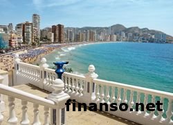 Туризм и инвестиции в жилье приносят Испании хороший доход