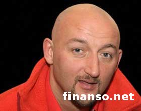 Мочанов решил вернуть Порошенко орден