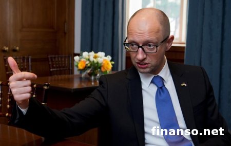 Яценюк настаивает на конфискации имущества коррупционеров