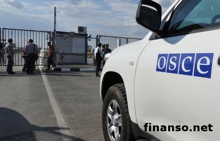 Пьяный боевик ДНР пришел на КПП к наблюдателям ОБСЕ с артснарядом в руках