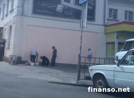 Огромное граффити с Путиным в Симферополе залили краской