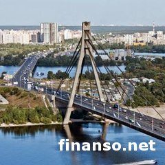 В Киеве переименуют Московский мост и Московскую площадь