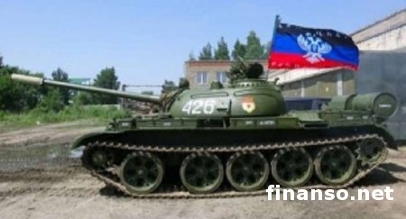Танковая бригада войск РФ покидает Горловку,  сепаратисты в  панике
