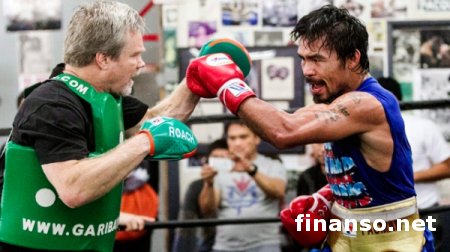 Роуч советует Пакьяо повесить перчатки на гвоздь