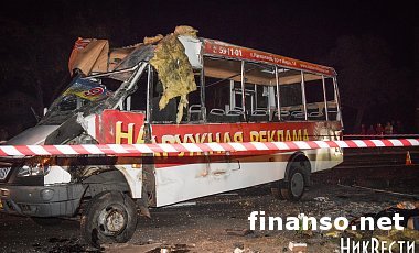 В Николаеве переполненную маршрутку протаранил грузовик, есть жертвы