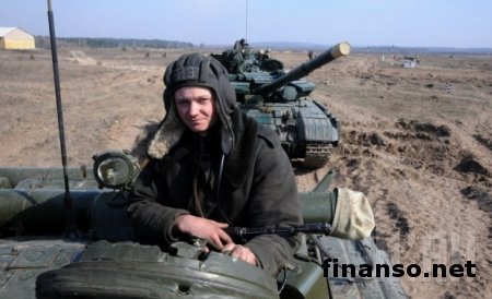 Завершен первый этап отвода танков ВСУ в Луганской области