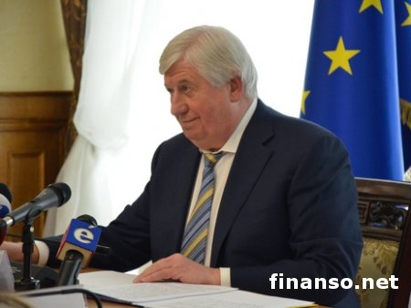 Порошенко подумает над увольнением Шокина