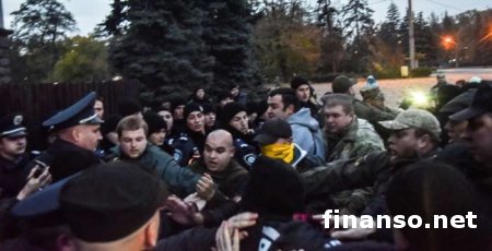 В Одессе на Куликовом поле столкнулись пророссийские активисты и патриоты