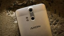 Камеры ZTE Axon и AxonPro улучшатся после обновления