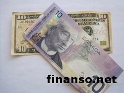 Доллар растет к канадцу из-за статистики по производактивности Канады