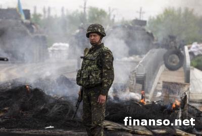 Боевики ночью совершили интенсивный обстрел позиций сил АТО возле Донецка