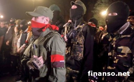 Несколько батальонов отделились от «Правого сектора»