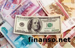 Рубль будет падать до 2017 года – эксперты Института Гайдара