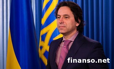 Кабмин будет переформатирован уже в феврале - советник Порошенко