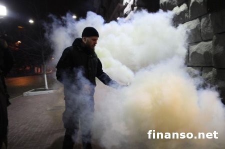 «Азов» сегодня продолжит пикет здания СБУ