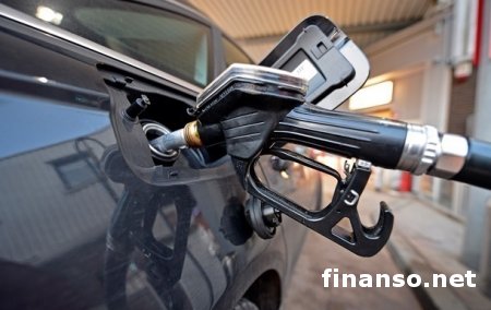 АЗС Украины стремительно повысили цены на бензин и дизтопливо