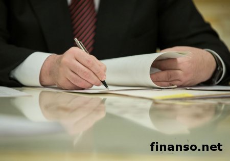 Порошенко наградил Степана Полторака орденом Богдана Хмельницкого