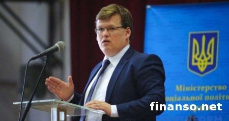 В мае украинцы ощутят первое повышение соцстандартов – Розенко
