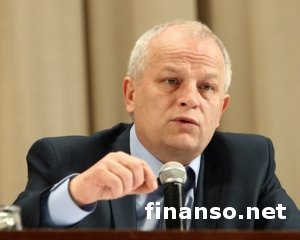 К лету Кабмин примет 13 первоочередных законопроектов