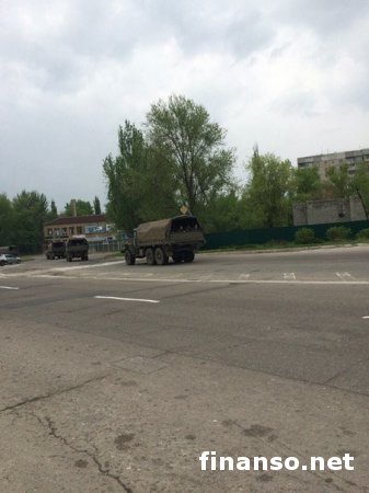 В Луганскую область зашла колонна военной техники РФ