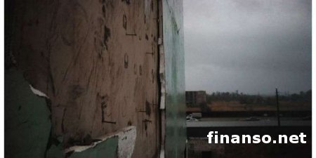 В Луганской области ураган снимал кровли с жилых домов