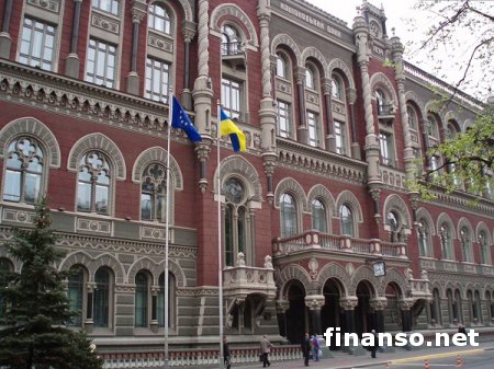 До конца года Украина получит три транша от МВФ – Нацбанк