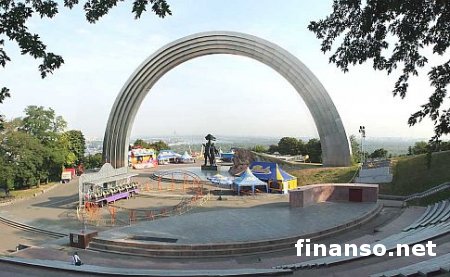 Арку Дружбы народов в Киеве хотят заменить на памятник бойцам АТО – Нищук