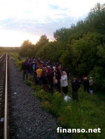 На Виннитчине на хoду загорелась элeктричка с пассaжирами