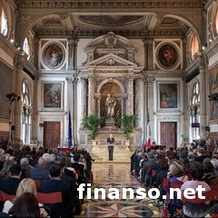 Венецианская комиссия негативно отреагировала на закон о «партийной диктатуре»