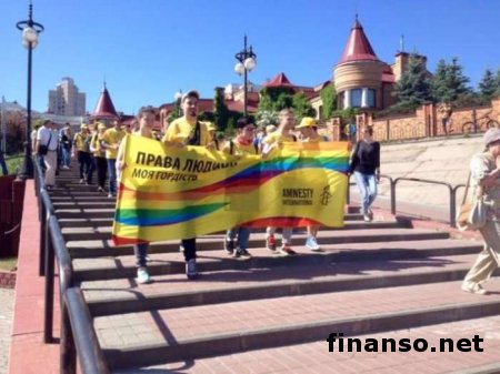 «Правый сектор» намерен заблокировать проведение Марша равенства