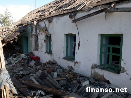 В Сети обнародовали фото последствий обстрела боевиками жилдомов в Торецке