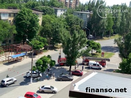 Стрельба в Мариуполе: житель атаковал спецназ гранатой, есть раненые