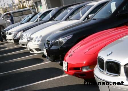 Что вынуждает белорусов все еще покупать автомобили в России?