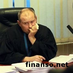 Судью Николая Чауса поймали на взятке почти в 4 млн. гривен