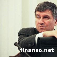 Луценко: Генпрокуратура завела уголовное дело на Авакова