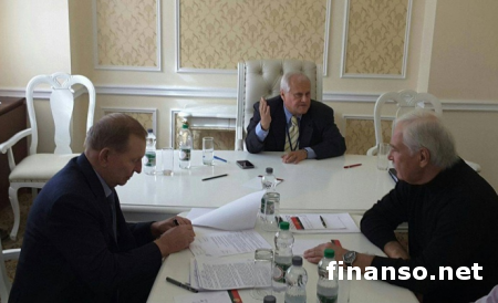 Переговоры в Минске: подписана договоренность о разведении сторон