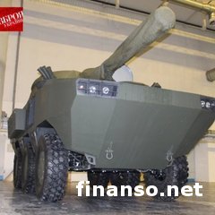 В Украине презентовали новый БТР, оснащенный гаубицей