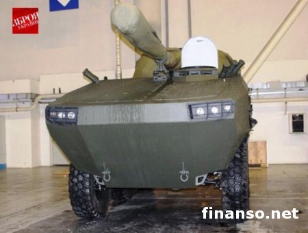 В Украине презентовали новый БТР, оснащенный гаубицей