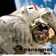 Покорение космоса по-русски: из космонавтов будут делать киборгов