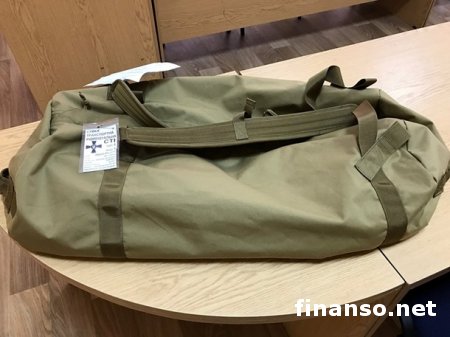 У президента продемонстрировали новую форму для ВСУ на 2017 год