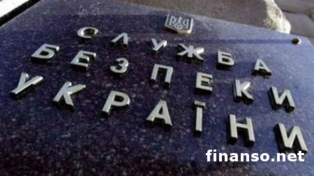 При получении взятки в 3 тыс. долларов на Буковине задержан офицер полиции