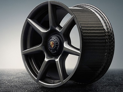 Porsche 911 Turbo S получит полностью карбоновые диски