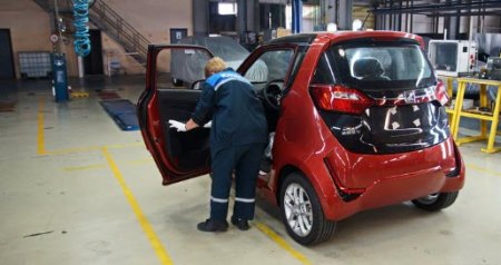 «Юнисон» приступил к сборке субкомпактного электрокара E200EV  